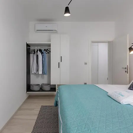 Batana Holiday home *