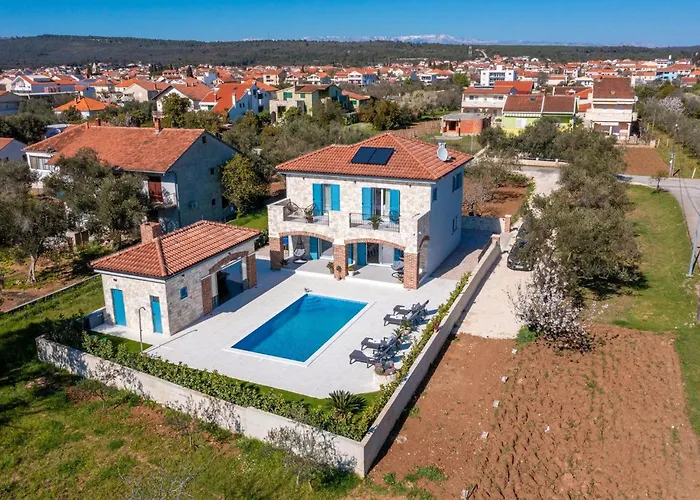 Сasa de vacaciones Batana